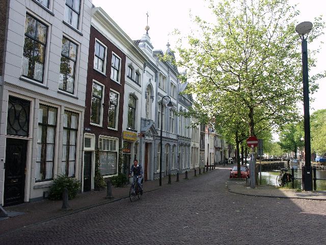 Hoge Gouwe 103, Gouda